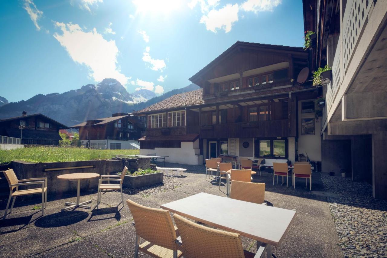 Hotel Alpina Kandersteg Exterior foto